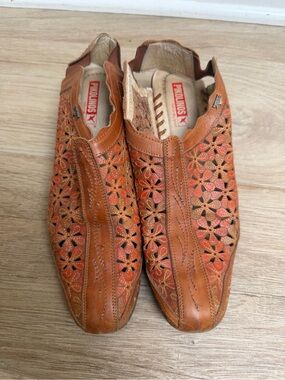 Pikolinos Tan Leather Slip-On Shoes - Perforated Floral Design